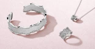 Wearing Pandora Charms never causes any adverse effects