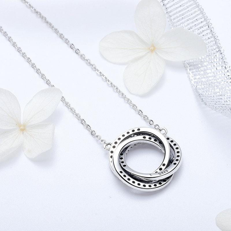 Connected Circles Pendant Necklace - The Silver Goose SA