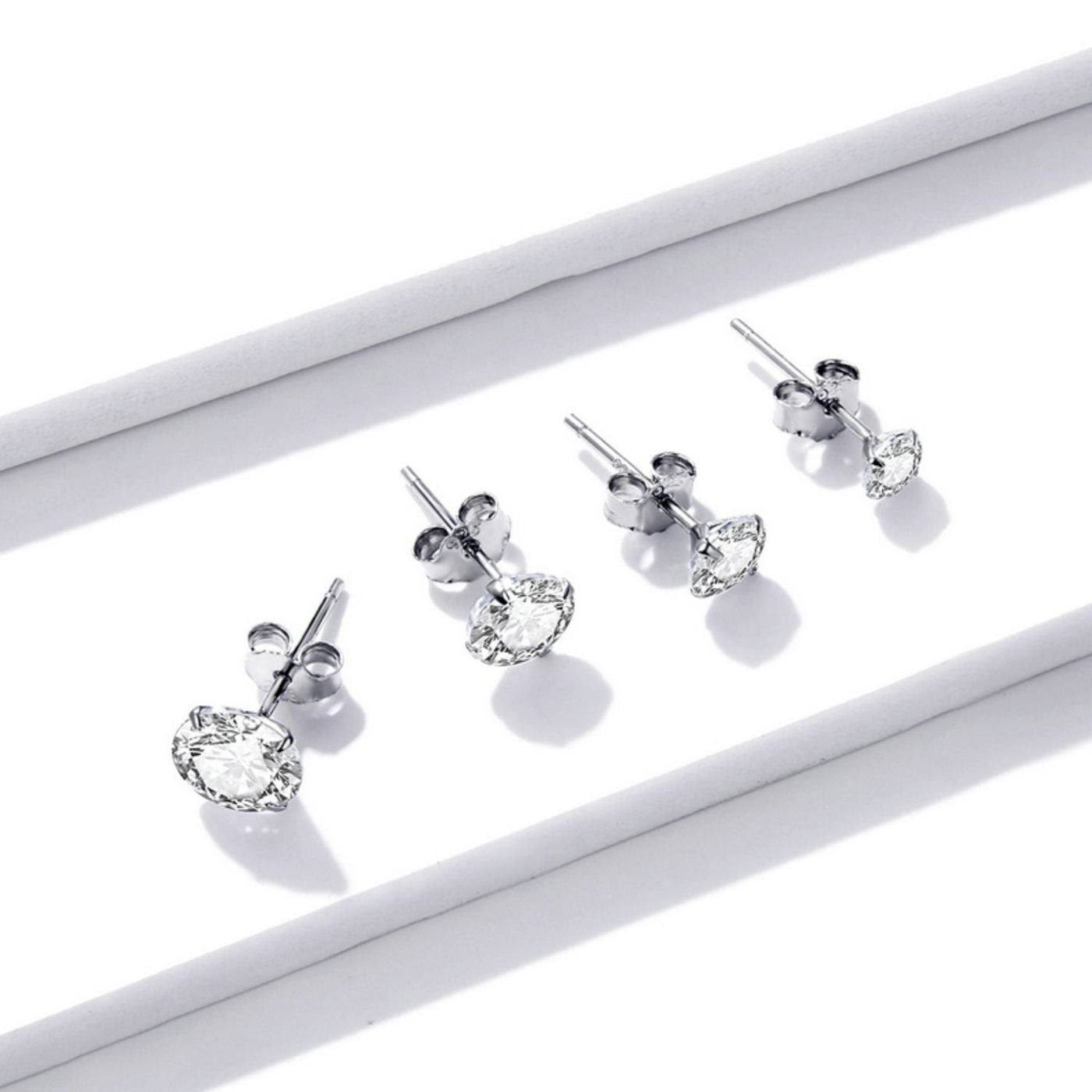 Dazzling Minimalist Stud Earrings - The Silver Goose SA