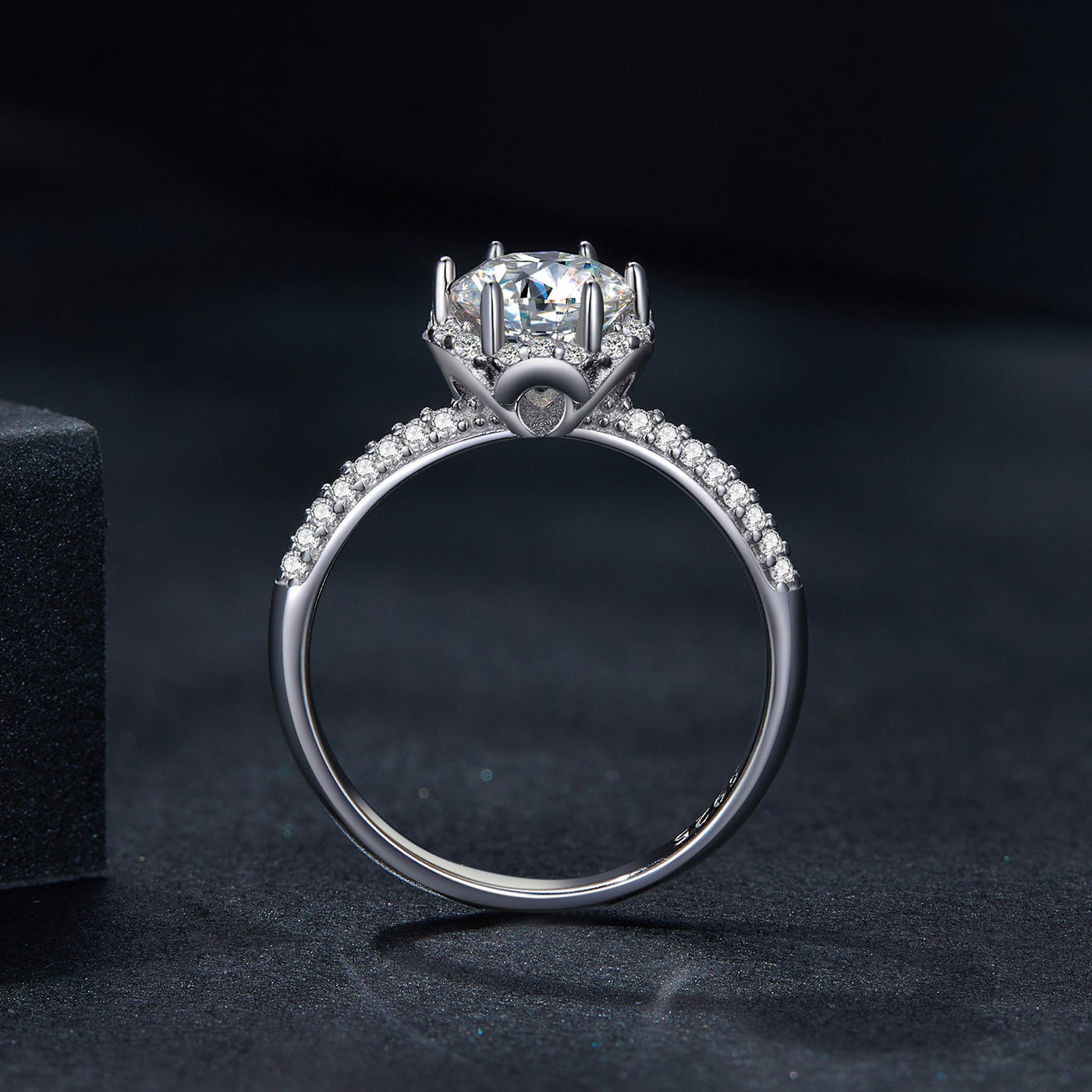 Irene Moissanite Ring - The Silver Goose SA