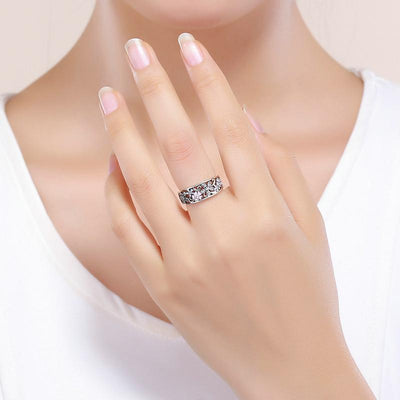 Silver Daisy Flower Ring - The Silver Goose SA