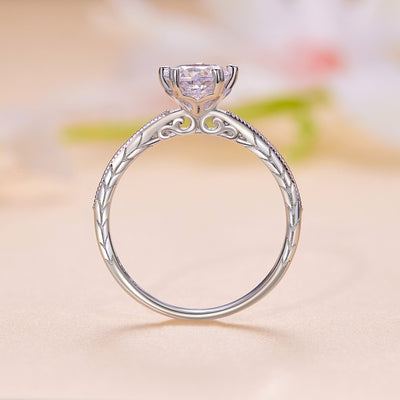 Unesca Moissanite Ring - The Silver Goose SA